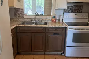 2509 25th Ave W, Bradenton, FL 34205 - Photo 5