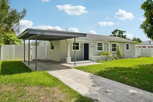2214 23rd Ave W, Bradenton, FL 34205 - Photo 1