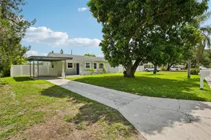 2214 23rd Ave W, Bradenton, FL 34205 - Photo 5