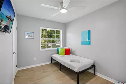 2214 23rd Avenue W, Bradenton, FL 34205 - Photo 23