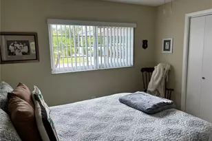 668 Park Cir, Bradenton, FL 34207 - Photo 5