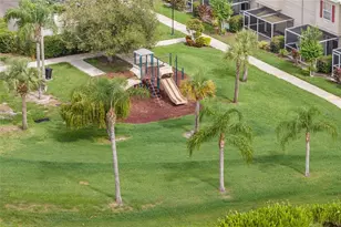 7633 Plantation Cir, University Park, FL 34201 - Photo 35