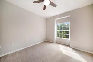 7633 Plantation Cir, University Park, FL 34201 - Photo 19