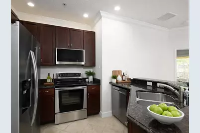 7919 Limestone Lane #13-204, Sarasota, FL 34233 - Photo 11