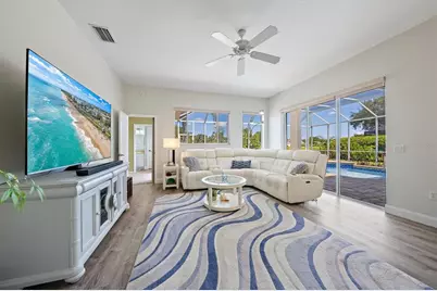 11909 Summer Meadow Drive, Lakewood Ranch, FL 34202 - Photo 19