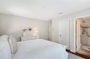 1631 Worrington St, Sarasota, FL 34231 - Photo 15