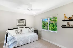 1631 Worrington St, Sarasota, FL 34231 - Photo 17