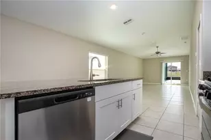 9437 Lemon Drop Loop, Sun City Center, FL 33573 - Photo 33