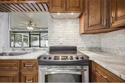 1964 Par Place, Sarasota, FL 34240 - Photo 13