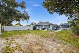 1964 Par Pl, Sarasota, FL 34240 - Photo 7