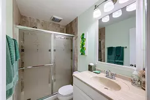 1801 Gulf Dr N, Bradenton Beach, FL 34217 - Photo 27