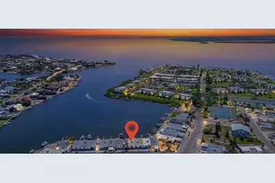 17 Seaside Court, Holmes Beach, FL 34217 - Photo 23