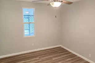 7111 142nd Ave N, Largo, FL 33771 - Photo 15