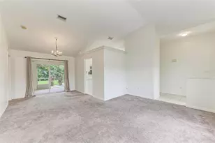 3213 45th Ave E, Bradenton, FL 34203 - Photo 11