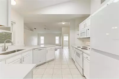 3213 45th Avenue E, Bradenton, FL 34203 - Photo 13