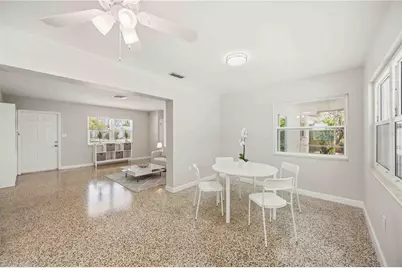 5726 Waneta Place, Sarasota, FL 34231 - Photo 15