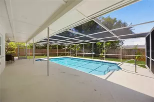 5726 Waneta Pl, Sarasota, FL 34231 - Photo 39