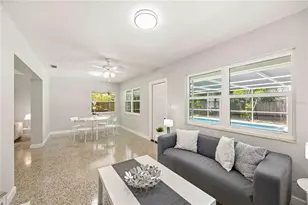 5726 Waneta Pl, Sarasota, FL 34231 - Photo 17