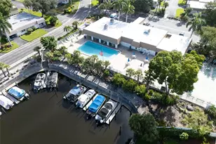 2126 Riverbluff Pkwy, Sarasota, FL 34231 - Photo 63