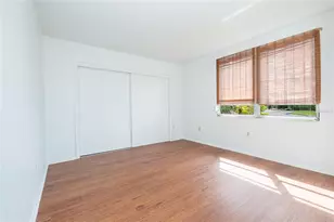 2126 Riverbluff Pkwy, Sarasota, FL 34231 - Photo 47