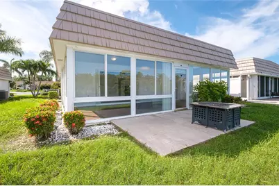 2126 Riverbluff Parkway #V323, Sarasota, FL 34231 - Photo 29