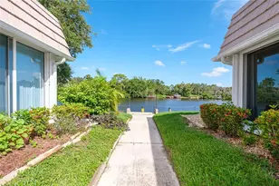 2126 Riverbluff Pkwy, Sarasota, FL 34231 - Photo 35