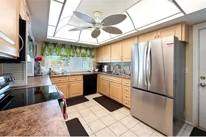 2126 Riverbluff Parkway #V323, Sarasota, FL 34231 - Photo 69