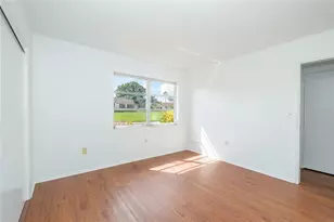 2126 Riverbluff Pkwy, Sarasota, FL 34231 - Photo 51
