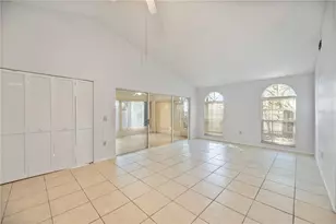 3411 57th Ave Dr W, Bradenton, FL 34210 - Photo 11
