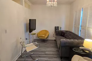 329 Bernard Ave, Sarasota, FL 34243 - Photo 45