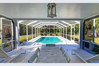 329 Bernard Avenue, Sarasota, FL 34243 - Photo 5