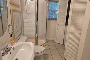 329 Bernard Ave, Sarasota, FL 34243 - Photo 47