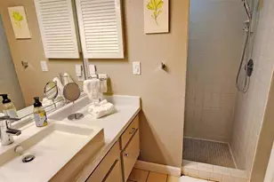329 Bernard Ave, Sarasota, FL 34243 - Photo 39