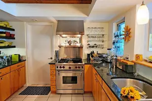 329 Bernard Ave, Sarasota, FL 34243 - Photo 27