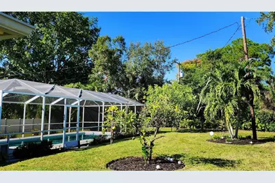 329 Bernard Avenue, Sarasota, FL 34243 - Photo 15
