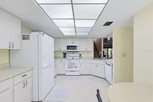 3412 Tallywood Cir, Sarasota, FL 34237 - Photo 15