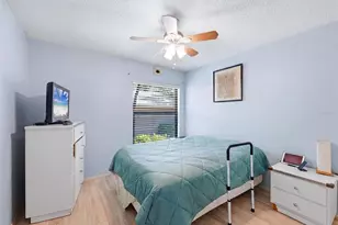 3412 Tallywood Cir, Sarasota, FL 34237 - Photo 23