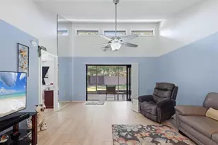 3412 Tallywood Cir, Sarasota, FL 34237 - Photo 9