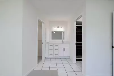 5617 Evergreen Dr #27, Sarasota, FL 34233 - Photo 35