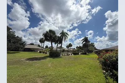 5617 Evergreen Dr #27, Sarasota, FL 34233 - Photo 59