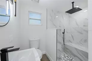 3348 Alamo Ln, Sarasota, FL 34235 - Photo 83