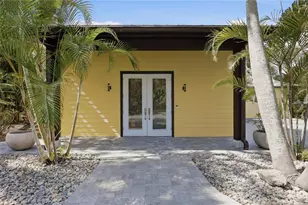 3348 Alamo Ln, Sarasota, FL 34235 - Photo 37