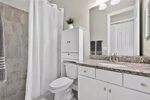 11825 Perennial Pl, Bradenton, FL 34211 - Photo 17