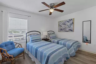 3607 E Bay Dr, Bradenton Beach, FL 34217 - Photo 21