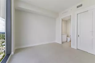 275 1st Ave S, Saint Petersburg, FL 33701 - Photo 21