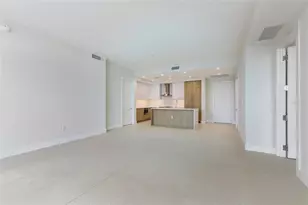 275 1st Ave S, Saint Petersburg, FL 33701 - Photo 5