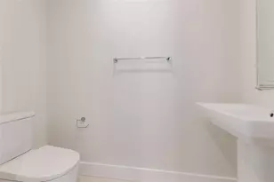 275 1st Ave S, Saint Petersburg, FL 33701 - Photo 27