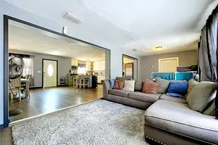 801 51st Ave S, Saint Petersburg, FL 33705 - Photo 29