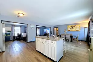 801 51st Ave S, Saint Petersburg, FL 33705 - Photo 23