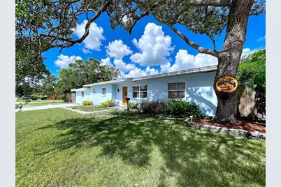 801 51st Avenue S, Saint Petersburg, FL 33705 - Photo 1